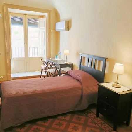 Ivana Bed & Breakfast 4*