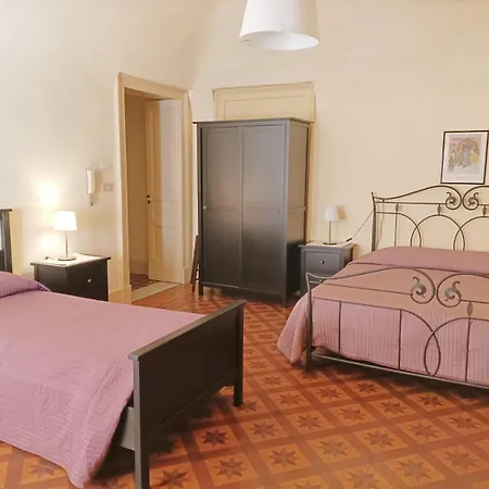 Couette-café Ivana 3*