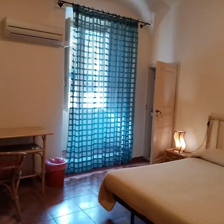 Ivana Bed & Breakfast 4*