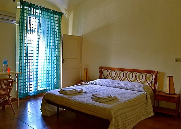 Ivana 4*